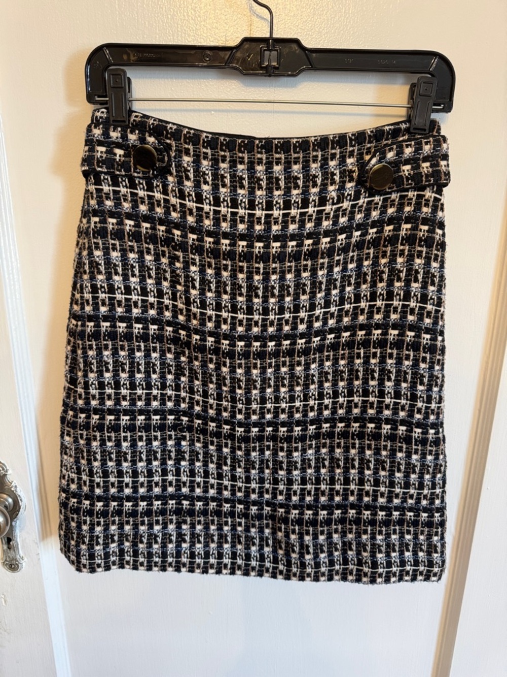 Ann Taylor Black, Blue & White Tweed Skirt size 0